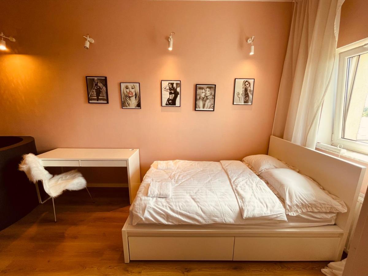 Apartamenty Ktw Penthouse Z Tarasem Katowice Exterior foto